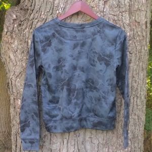 A&F Deep Shimmery Blue Abstract Floral Fleece XS